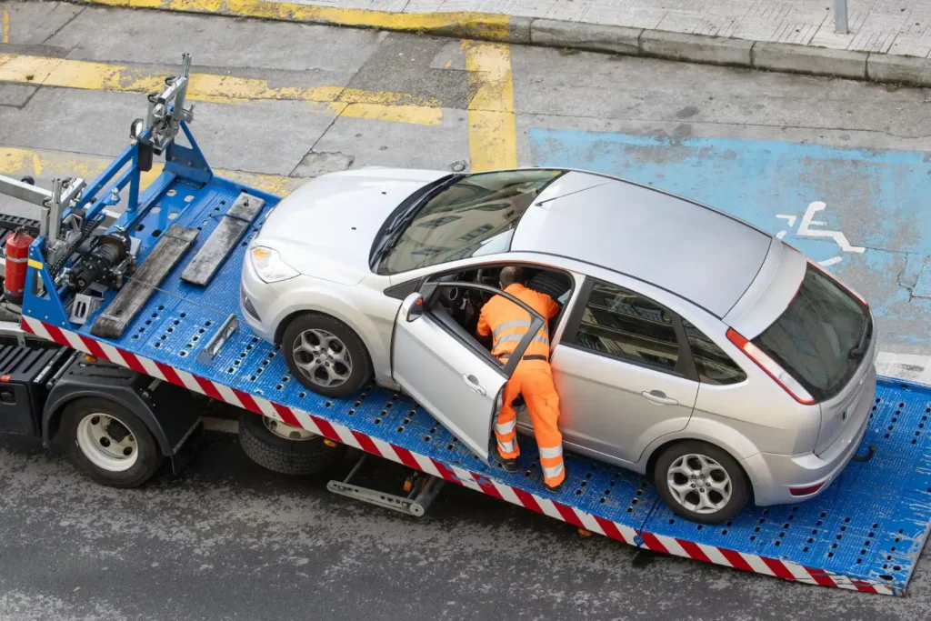 Reliable roadside assistance in Camberley for emergency vehicle breakdown situations